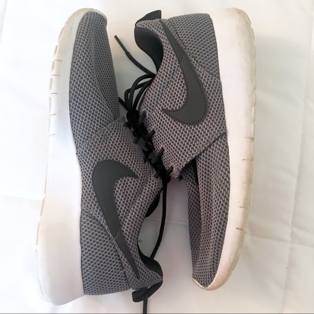 Grey Roshe Ones